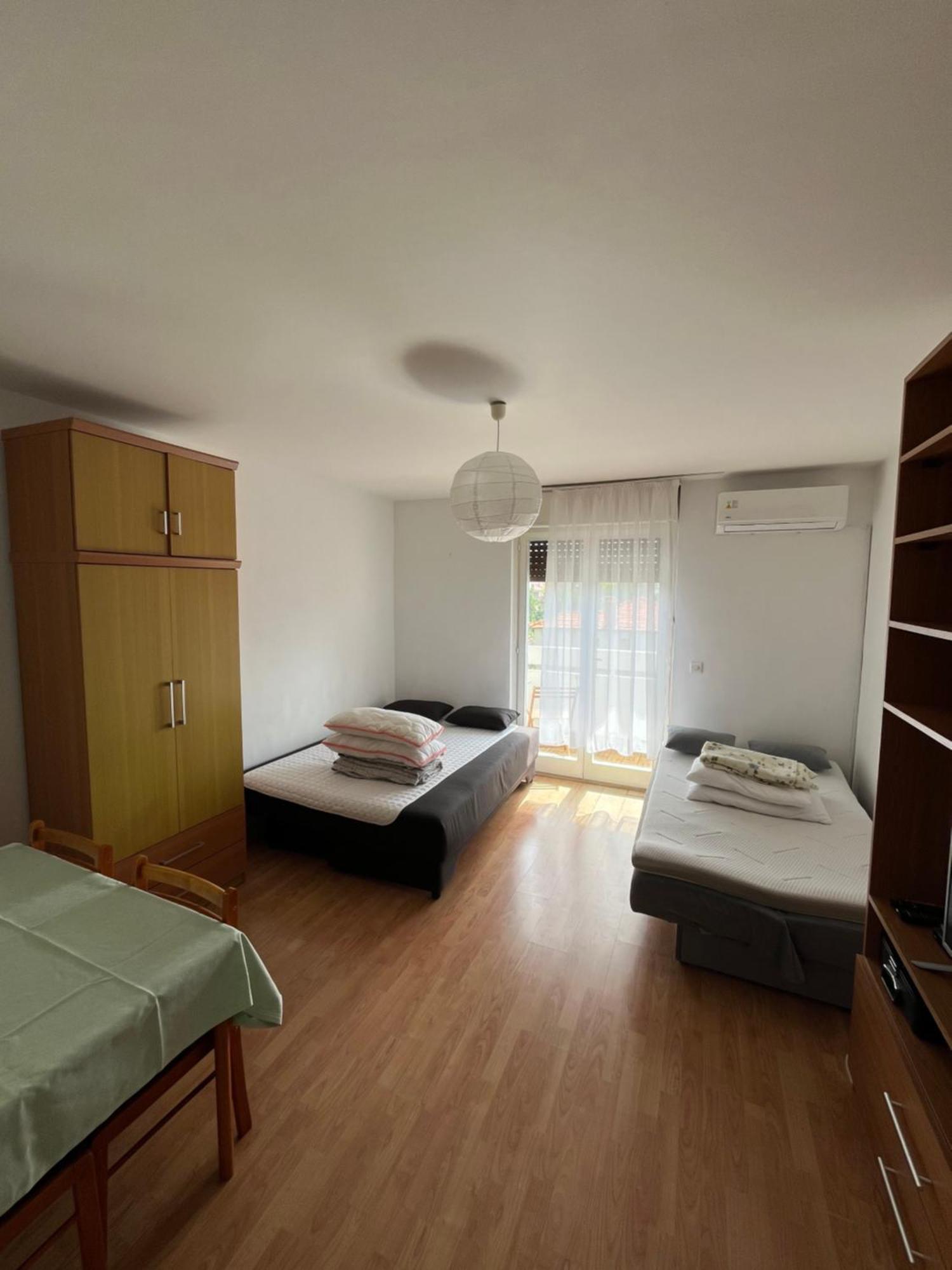 Apartman Niko Pula Exteriör bild