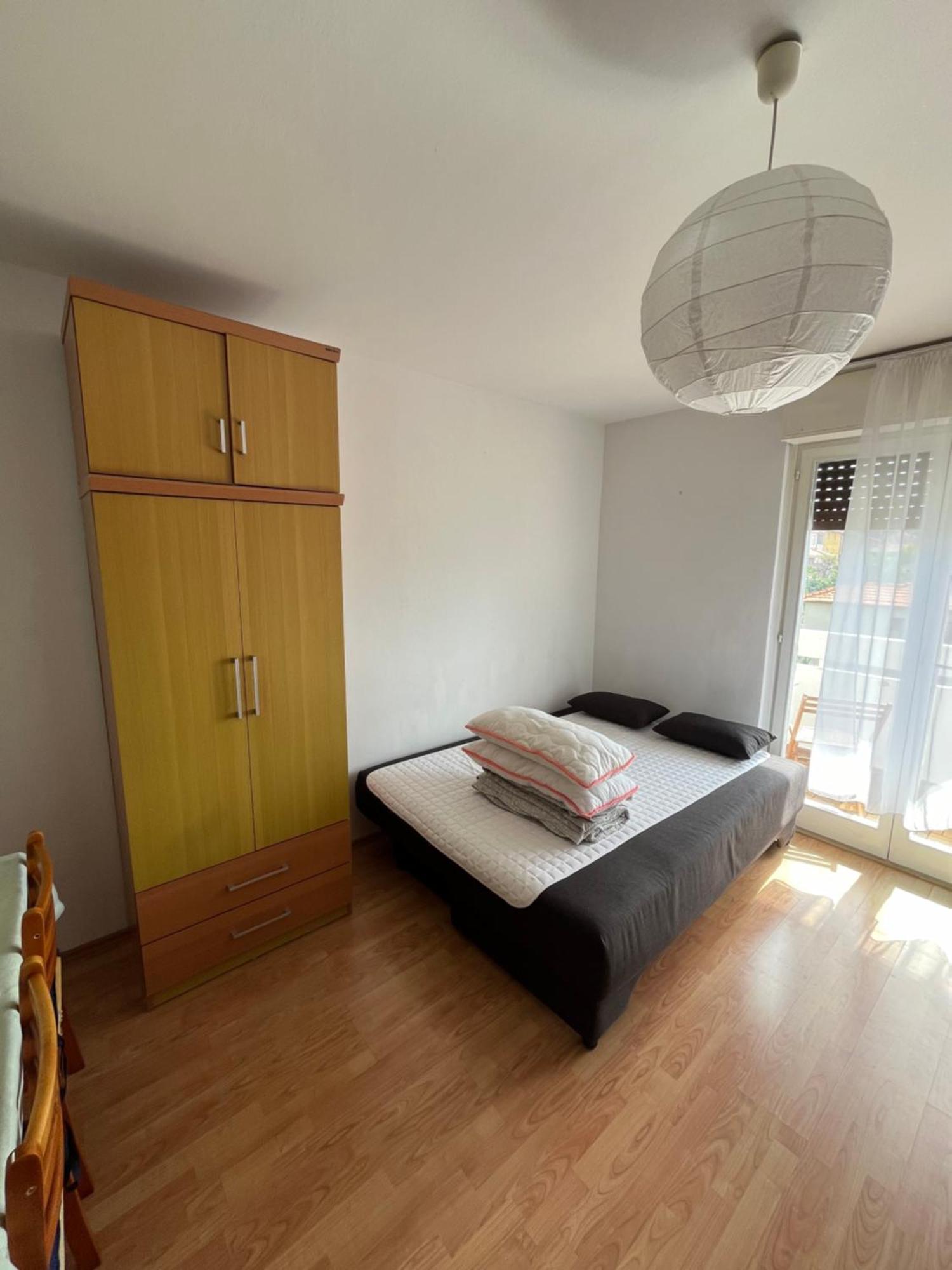 Apartman Niko Pula Exteriör bild