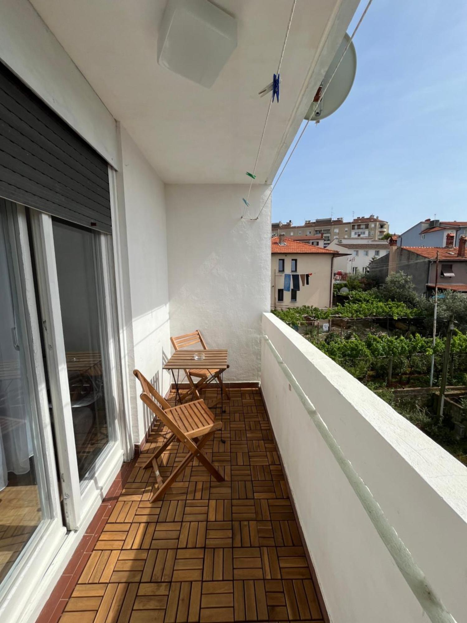 Apartman Niko Pula Exteriör bild